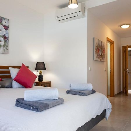 Ideal For Family Holidays, Near Beach And Golf- Casa James La Guirra 외부 사진