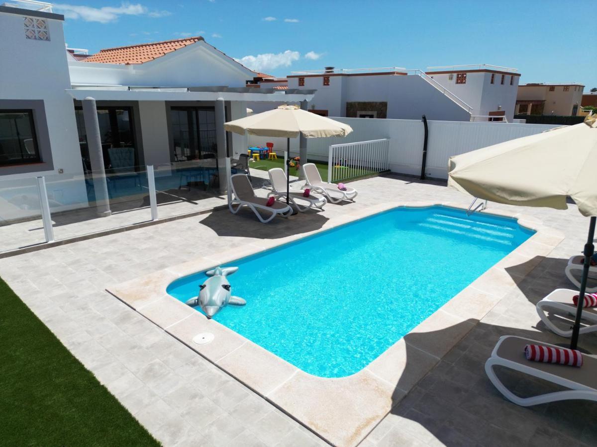 Ideal For Family Holidays, Near Beach And Golf- Casa James La Guirra 외부 사진