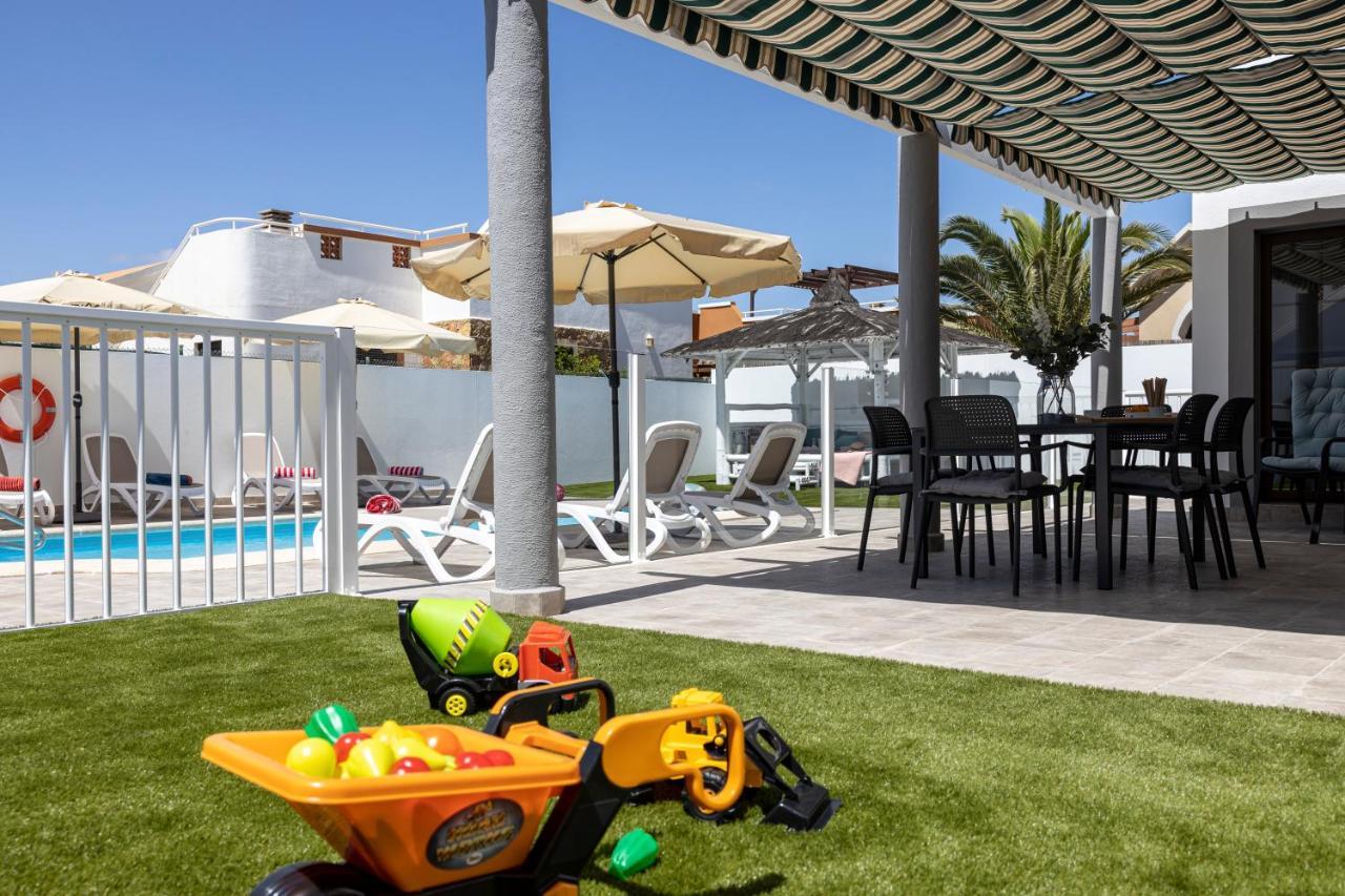 Ideal For Family Holidays, Near Beach And Golf- Casa James La Guirra 외부 사진