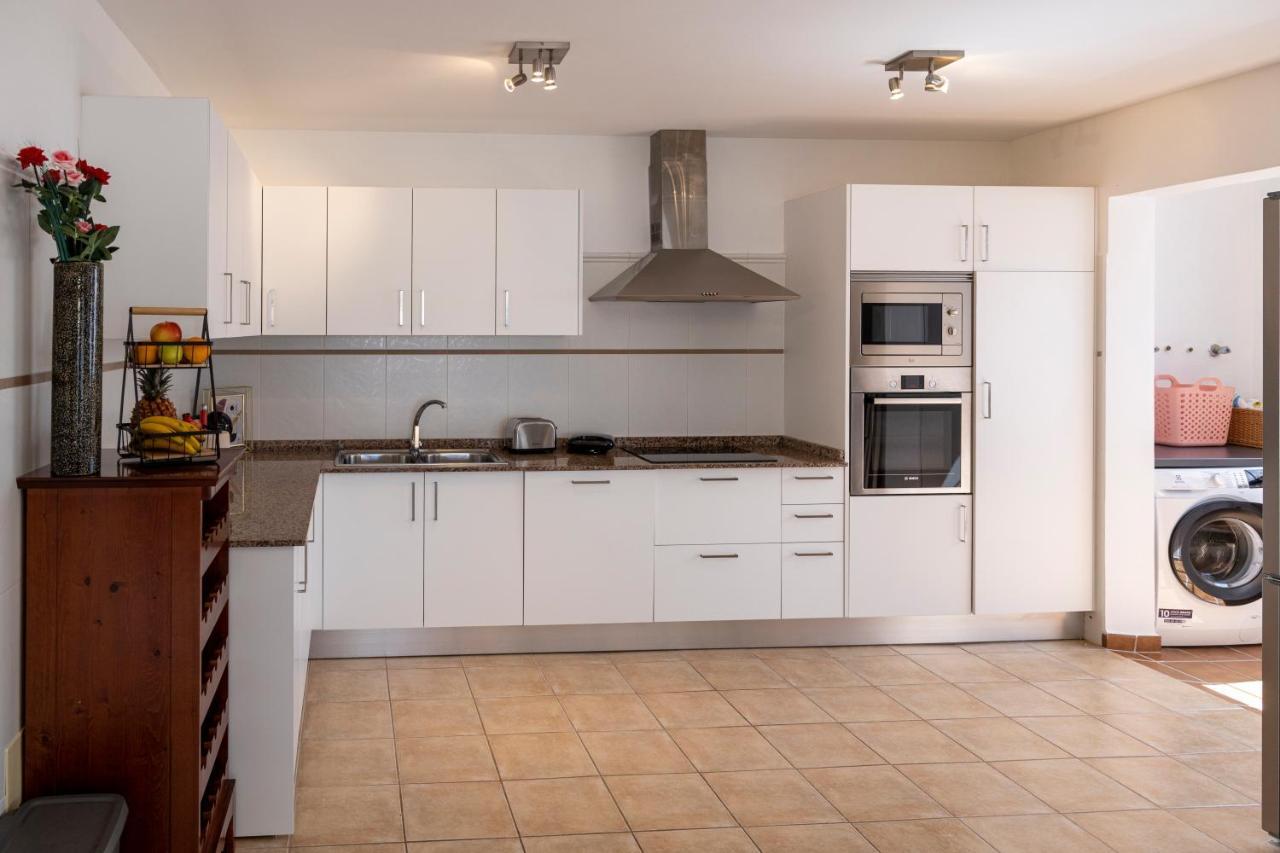 Ideal For Family Holidays, Near Beach And Golf- Casa James La Guirra 외부 사진