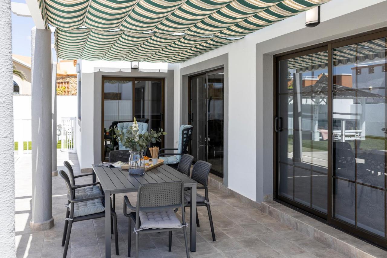 Ideal For Family Holidays, Near Beach And Golf- Casa James La Guirra 외부 사진