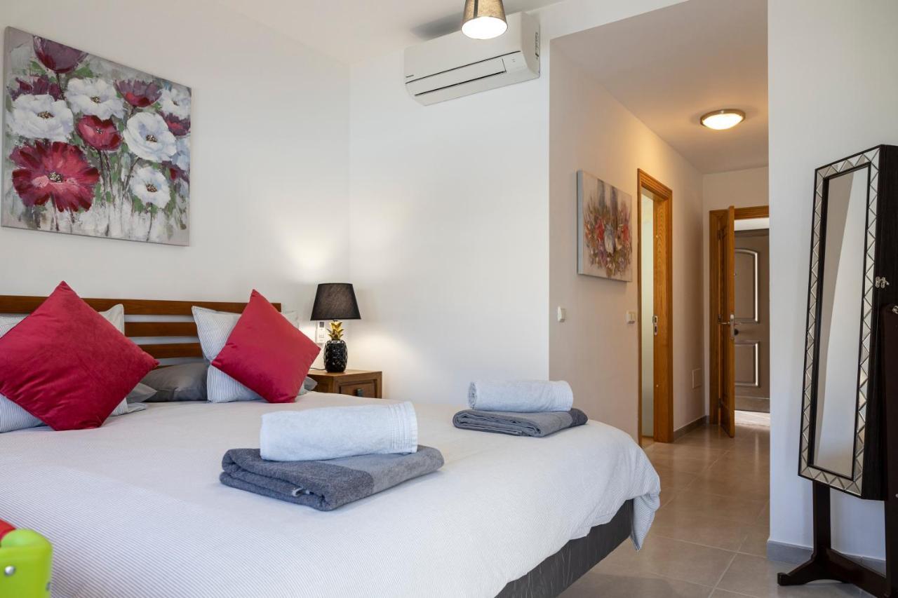 Ideal For Family Holidays, Near Beach And Golf- Casa James La Guirra 외부 사진