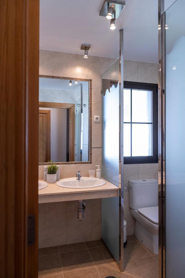 Ideal For Family Holidays, Near Beach And Golf- Casa James La Guirra 외부 사진